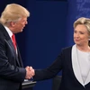 Cuộc tranh luận thứ hai giữa hai ứng cử viên tranh cử Tổng thống Mỹ là tỷ phú Donald Trump và cựu Ngoại trưởng Hillary Clinton. (Ảnh: AFP/TTXVN)