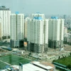 Các tòa chung cư khu vực đường Trần Duy Hưng ở Hà Nội đã được đưa vào sử dụng. (Ảnh: Hoàng Lâm/TTXVN)