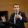 Ứng cử viên Tổng thống Pháp Emmanuel Macron trong một cuộc vận động tranh cử ở Lille ngày 14/3. (Ảnh: EPA/TTXVN)