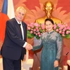 Chủ tịch Quốc hội Nguyễn Thị Kim Ngân hội kiến với Tổng thống Cộng hòa Séc Milos Zeman. (Ảnh: Trọng Đức/TTXVN )