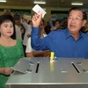 Thủ tướng Campuchia Samdech Techo Hun Sen tại điểm bầu cử ở Kandal ngày 4/6 vừa qua. (Ảnh: AFP/TTXVN)