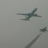 Máy bay chiến đấu của Ấn Độ trình diễn tại thủ đô New Delhi. (Ảnh: AFP/TTXVN)