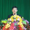 Chủ tịch Ủy ban Nhân dân tỉnh Thanh Hóa Nguyễn Đình Xứng trả lời các câu hỏi của người dân. (Ảnh: Trịnh Duy Hưng/TTXVN)