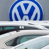 Xe Volkswagen được thu hồi tại thị trường Mỹ được đỗ tại một bãi đỗ xe ở Pontiac, bang Michigan. (Ảnh: AFP/TTXVN)