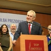 Tổng thống đương nhiệm Cộng hòa Séc Milos Zeman trong cuộc họp báo tại Prague sau khi tái đắc cử trong cuộc bầu cử Tổng thống vòng hai ngày 27/1. (Ảnh: AFP/TTXVN)