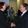 Lễ đón Thủ tướng Chính phủ Nguyễn Xuân Phúc và Phu nhân tại sân bay quốc tế Auckland của New Zealand. (Ảnh: Thống Nhất/TTXVN)