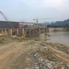 Dự án thủy điện Cẩm Thủy 1 đang bị chậm tiến độ. (Ảnh: Nguyễn Nam/TTXVN)