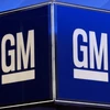 Biểu tượng của tập đoàn GM. (Ảnh: AFP/TTXVN)