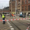 Cảnh sát Hà Lan phong tỏa hiện trường một vụ tấn công khủng bố. (Ảnh: AFP/TTXVN)