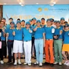 Các golf thủ chụp ảnh lưu niệm trước giải đấu. (Ảnh: Xuân Tuấn-Hoài Nam/Vietnam+)