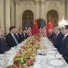 Chủ tịch Trung Quốc Tập Cận Bình (thứ ba, trái) trong buổi làm việc với Tổng thống Mỹ Donald Trump (thứ ba, phải) tại thủ đô Buenos Aires của Argentina ngày 1/12 vừa qua. (Ảnh: THX/TTXVN)