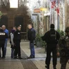 Cảnh sát điều tra tại hiện trường vụ xả súng ở Strasbourg, Pháp ngày 11/12. (Ảnh: THX/TTXVN)