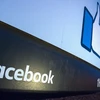 Biểu tượng Facebook tại trụ sở ở Menlo Park, California của Mỹ. (Ảnh: AFP/TTXVN)