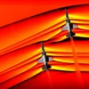 Hình ảnh sóng xung kích tương tác khi 2 máy bay bay nhanh hơn tốc độ âm thanh. (Nguồn: NASA)