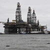 Giàn khoan dầu ở cảng Aransas, Texas. (Ảnh: AFP/TTXVN)