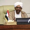 Tổng thống Sudan Omar al-Bashir phát biểu trong cuộc họp nội các ở thủ đô Khartoum ngày 14/3 vừa qua. (Ảnh: AFP/TTXVN)
