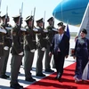 Lễ đón Thủ tướng Nguyễn Xuân Phúc và Phu nhân tại sân bay quốc tế Vaclav Havel, Praha. (Ảnh: Thống Nhất/TTXVN)