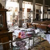 Hiện trường vụ nổ bên trong nhà thờ ở Kochchikade, Colombo, Sri Lanka, ngày 21/4. (Ảnh: AFP/TTXVN)