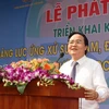 Bộ trưởng Bộ Giáo dục và Đào tạo Phùng Xuân Nhạ phát biểu tại lễ phát động. (Ảnh: Thanh Tùng/TTXVN)
