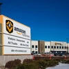 Trung tâm nhận, đóng gói và chuyển giao hàng hóa của Amazon tại Shakopee, Minnesota của Mỹ. (Ảnh: AFP/TTXVN)