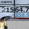 Bảng tỷ giá chứng khoán tại Tokyo, Nhật Bản ngày 8/5 vừa qua. (Ảnh: Kyodo/TTXVN)