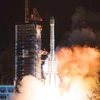 Một tên lửa đẩy của Trung Quốc được phóng vào quỹ đạo. (Ảnh: THX TTXVN)