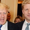 Thủ tướng Anh Boris Johnson và em trai Jo Johnson. (Nguồn: Getty Images)