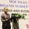 Bà Valentine Naidoo, đại diện Bộ Công Thương Nam Phi phát biểu tại hội thảo. (Ảnh: Xuân Anh/TTXVN)