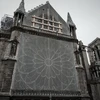 Nhà thờ Đức bà Paris trong quá trình phục dựng, ngày 15/10 vừa qua. (Ảnh: AFP/TTXVN)