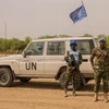 Các binh sỹ UNMISS tuần tra tại Nam Sudan. (Ảnh: AFP/TTXVN)