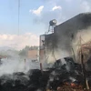 Lâm Đồng: Cháy kho chứa lốp xe cũ tại thị trấn Liên Nghĩa