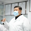 Chủ tịch Trung Quốc Tập Cận Bình đến kiểm tra một trung tâm phòng và kiểm soát bệnh dịch ở Bắc Kinh, Trung Quốc, ngày 10/2 vừa qua. (Ảnh: THX/TTXVN)