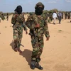 Các tay súng Al-Shabaab tại Somalia. (Ảnh: AFP/TTXVN)