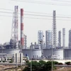 Một cơ sở khai thác dầu tại Jubail, Saudi Arabia. (Ảnh: AFP/TTXVN)