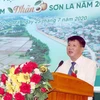 Ông Lò Minh Hùng, Phó Chủ tịch UBND tỉnh Sơn La phát biểu. (Ảnh: Quang Quyết/TTXVN)