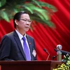 Ông Phan Văn Mãi, Ủy viên Trung ương Đảng, Bí thư Tỉnh ủy Bến Tre trình bày tham luận. (Ảnh: TTXVN)