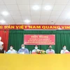 Đại biểu ứng cử Quốc hội và HĐND tiếp xúc cử tri. (Ảnh: Huỳnh Phúc Hậu/TTXVN)