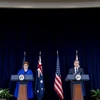 Bộ trưởng Quốc phòng Australia Peter Dutton, Ngoại trưởng Marise Payne cùng hai người đồng cấp Mỹ là Ngoại trưởng Antony Blinken và Bộ trưởng Quốc phòng Lloyd Austin trong cuộc tham vấn 2+2 tại Washington DC., ngày 16/9. (Ảnh: AFP/TTXVN)