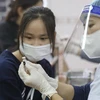 Hình ảnh Hà Nội tiêm vaccine phòng COVID-19 cho học sinh lớp 9 
