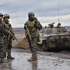 Binh sỹ quân đội Ukraine tại khu vực ở ngoại ô thành phố Debaltseve, vùng Donetsk, miền Đông Ukraine ngày 24/12/2014. (Nguồn: AFP/TTXVN)