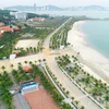 Đảo Tuần Châu - nơi thi đấu các môn bóng ném, bóng chuyền bãi biển và ba môn phối hợp bơi, chạy, xe đạp. (Ảnh: Thanh Vân/TTXVN)