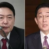 Tổng thống đắc cử Yoon Suk-yeol điện đàm với Thủ tướng Nhật Bản Fumio Kishida. (Nguồn: Yonhap)