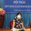 Phó Trưởng đoàn chuyên trách Đoàn Đại biểu Quốc hội Thành phố Hồ Chí Minh Văn Thị Bạch Tuyết chủ trì Hội thảo. (Ảnh: Tiến Lực/TTXVN)