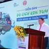 Bộ trưởng Bộ Văn hóa, Thể thao và Du lịch Nguyễn Văn Hùng phát biểu tại diễn đàn. (Ảnh: Dư Toán/TTXVN)