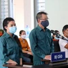 Hai bị cáo tại phiên tòa. (Ảnh: Nguyễn Thanh/TTXVN)