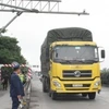 Hệ thống cân xe tự động hiện đại nhất Việt Nam được lắp đặt thí điểm trên Quốc lộ 5 để kiểm soát và ngăn chặn xe quá tải. (Ảnh: CTV/Vietnam+)