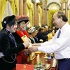 Chủ tịch nước gặp mặt đại biểu dân tộc thiểu số tỉnh Cao Bằng