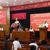 Chủ tịch nước Nguyễn Xuân Phúc phát biểu tại buổi tiếp xúc cử trị quận 10. (Ảnh: Thống Nhất/TTXVN)