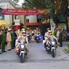 Lực lượng CSGT Công an thành phố Hà Nội ra quân bảo đảm trật tự, an toàn giao thông dịp đầu xuân Nhâm Dần 2022. (Ảnh: Phạm Kiên/TTXVN)