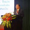 Chủ tịch UBND tỉnh Thừa Thiên-Huế Nguyễn Văn Phương phát biểu tại buổi gặp mặt. (Ảnh: Mai Trang/TTXVN)